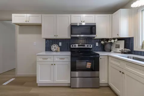 Kitchen - 1200 N Clifton Ave, Springfield, MO 65802 photo 2 of 11