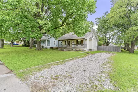 Exterior - 1034 N Clay Ave, Springfield, MO 65802 photo 10 of 10