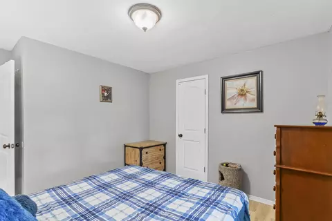 Bedroom - 1034 N Clay Ave, Springfield, MO 65802 photo 4 of 7