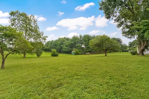 Exterior - 1506 Cody Rd, Nixa, MO 65714 photo 13 of 14