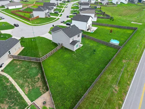 View/Area - 509 N Pine Leaf Rd, Nixa, MO 65714 photo 2 of 3