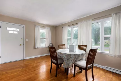 Dining - 2021 W Olive St, Springfield, MO 65802 photo 2 of 3