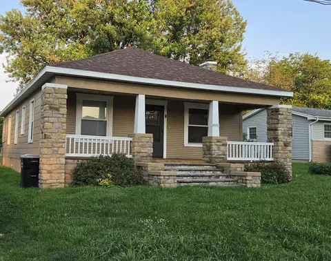 2214 N Fay Ave, Springfield, MO 65803