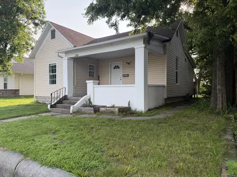 2009 S Empire Ave, Joplin, MO 64804