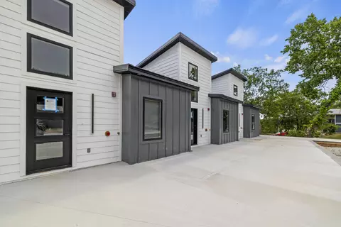 232-220 Vacation Lane Apt 1 2 3 4 Ln #1, 2, 3, & 4, Reeds Spring, MO 65737