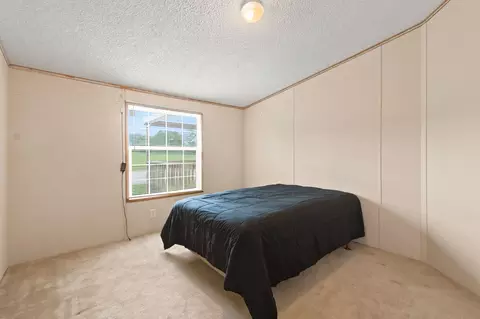 Bedroom - 7918 W State Highway 86, Shell Knob, MO 65747 photo 5 of 5