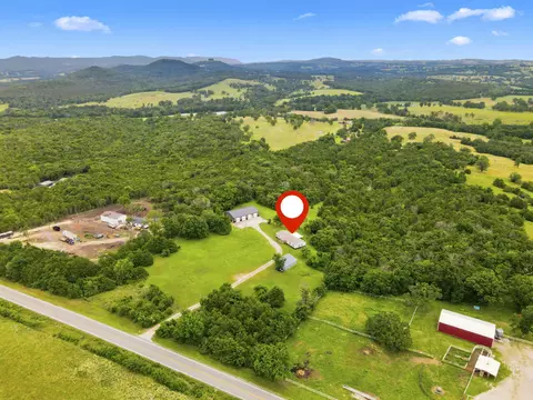 View/Area - 7918 W State Highway 86, Shell Knob, MO 65747 photo 4 of 6