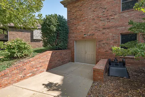 Exterior - 4515 S Forest Ave, Springfield, MO 65810 photo 27 of 28