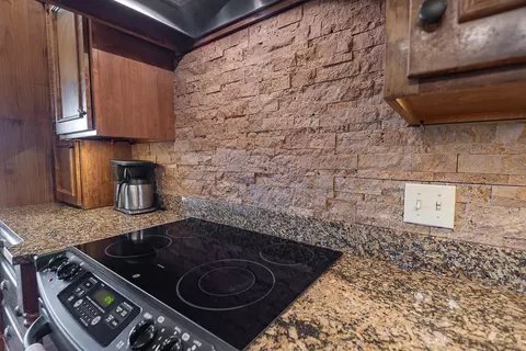 Kitchen - 4515 S Forest Ave, Springfield, MO 65810 photo 4 of 13