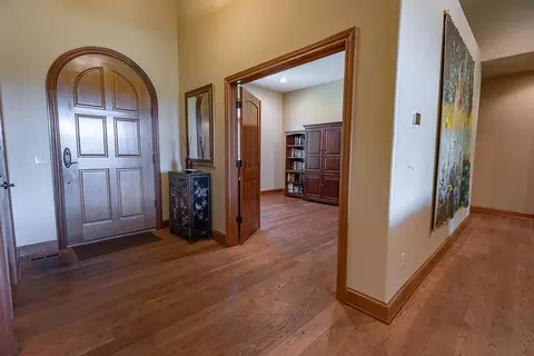 Entry Way - 4515 S Forest Ave, Springfield, MO 65810 photo 1 of 4