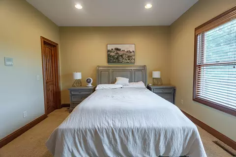 Bedroom - 4515 S Forest Ave, Springfield, MO 65810 photo 6 of 9