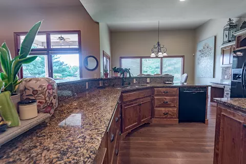Kitchen - 4515 S Forest Ave, Springfield, MO 65810 photo 7 of 13