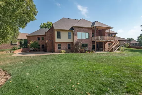 Exterior - 4515 S Forest Ave, Springfield, MO 65810 photo 9 of 28