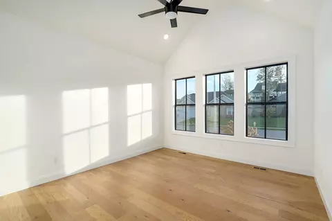 Bedroom - 6019 S Dollison Ave, Springfield, MO 65810 photo 2 of 2