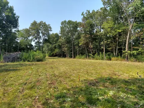 6237 Hunters Glen Rd, Seligman, MO 65745