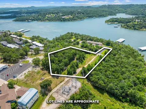 000 Port Holiday Two Ln, Kimberling City, MO 65686