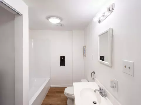 Bath - 120 Jade Rd, Rocky Mount, MO 65072 photo 1 of 2