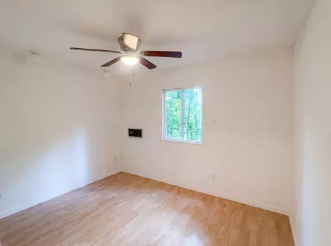 Bedroom - 120 Jade Rd, Rocky Mount, MO 65072 photo 2 of 5