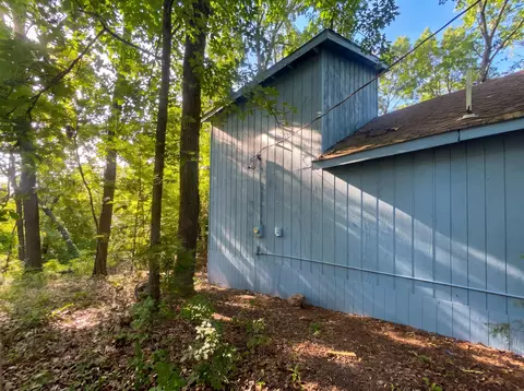 Exterior - 120 Jade Rd, Rocky Mount, MO 65072 photo 2 of 3