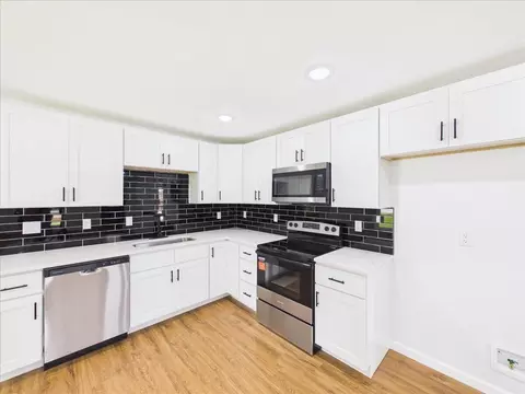 Kitchen - 214 S Locust St, Buffalo, MO 65622 photo 3 of 5