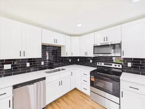 Kitchen - 214 S Locust St, Buffalo, MO 65622 photo 1 of 5