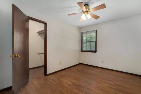 Bedroom - 2841 E Normandy St, Springfield, MO 65804 photo 4 of 5