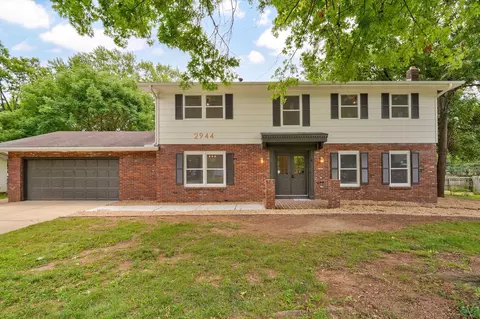 2944 S Josselin Pl, Springfield, MO 65804