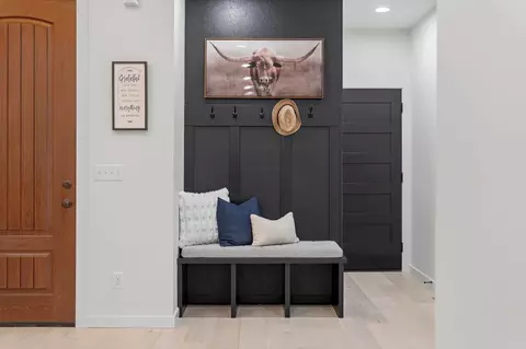 Entry Way - 1834 E Skyline Ave, Ozark, MO 65721 photo 3 of 4