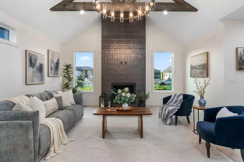 Living - 1834 E Skyline Ave, Ozark, MO 65721 photo 1 of 3
