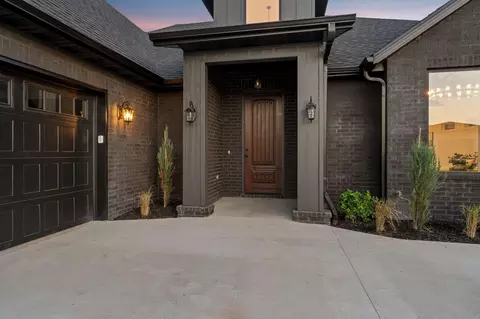 Exterior - 1834 E Skyline Ave, Ozark, MO 65721 photo 2 of 4