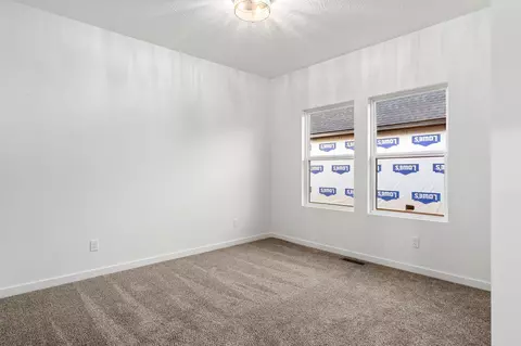 Bedroom - 1834 E Skyline Ave, Ozark, MO 65721 photo 5 of 8
