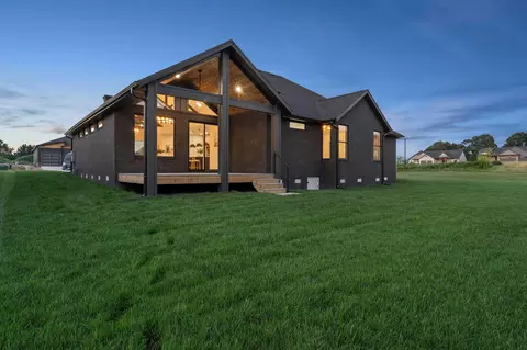 Exterior - 1834 E Skyline Ave, Ozark, MO 65721 photo 4 of 4