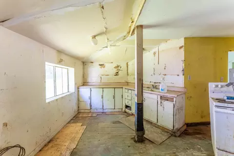 Other - 706 Pine St, Thayer, MO 65791 photo 4 of 6