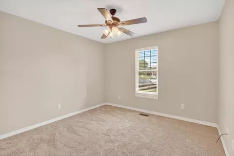 Bedroom - 2009 E Warwick Dr, Ozark, MO 65721 photo 2 of 5