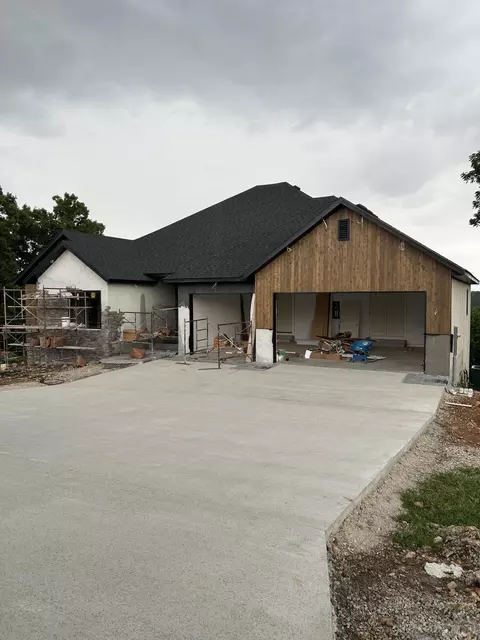 346 Sunset Dr, Saddlebrooke, MO 65630