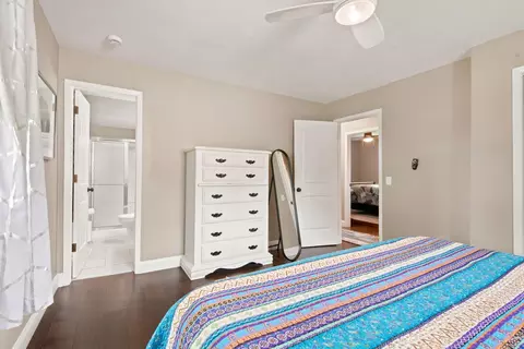 Bedroom - 1105 E Canterbury Ln, Springfield, MO 65810 photo 2 of 4