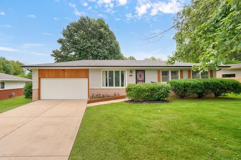 2724 S Wallis Smith Blvd, Springfield, MO 65804