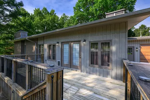 Exterior - 2291 E Mirabeau St, Springfield, MO 65804 photo 8 of 14