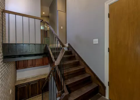 Entry Way - 2291 E Mirabeau St, Springfield, MO 65804 photo 1 of 4