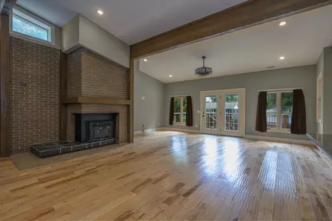 Living - 2291 E Mirabeau St, Springfield, MO 65804 photo 5 of 10