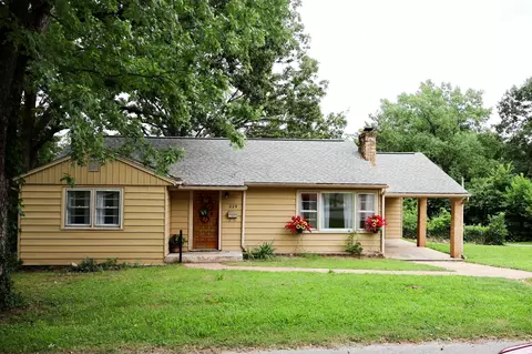 224 N Utah St, West Plains, MO 65775