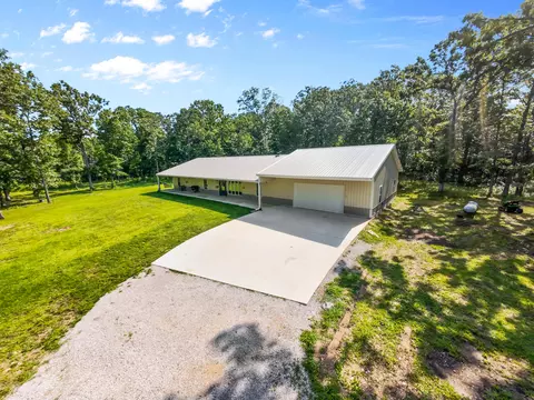 2335 E 485th Rd, Halfway, MO 65663