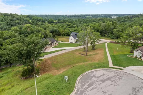 6208 S Maryland Ave, Springfield, MO 65810
