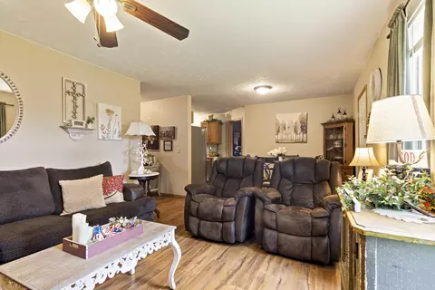 Living - 718 S Mahn Ave, Springfield, MO 65802 photo 3 of 3