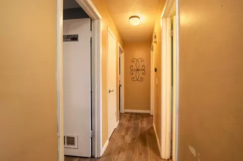Entry Way - 803 W Morningside St, Springfield, MO 65807 photo 1 of 1