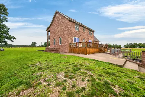 Exterior - 2024 Dark Valley Rd, Marshfield, MO 65706 photo 16 of 17