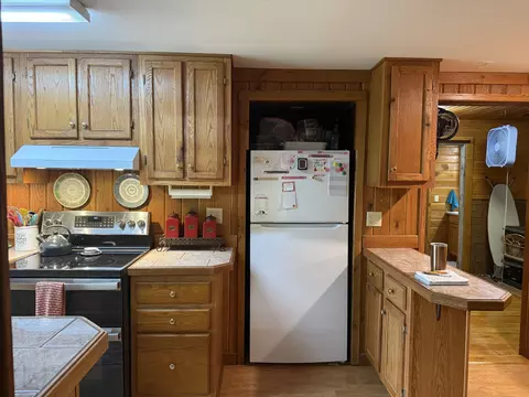 Kitchen - 2463 State Highway Dd, Ava, MO 65608 photo 4 of 7