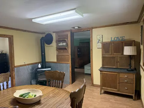 Dining - 2463 State Highway Dd, Ava, MO 65608 photo 2 of 4