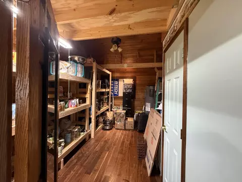 Entry Way - 2463 State Highway Dd, Ava, MO 65608 photo 5 of 5