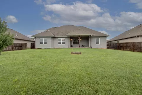 Exterior - 5662 E Gatehouse Dr, Strafford, MO 65757 photo 4 of 5